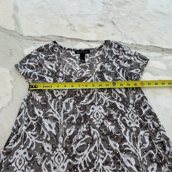 INC INTERNATIONAL CONCEPTS EMBELLISHED TEE SIZE SMALL - Picture 9 of 15